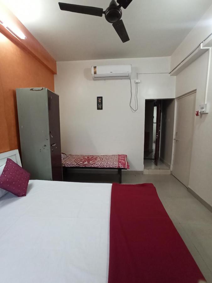 Malwade Motels Pune Eksteriør billede