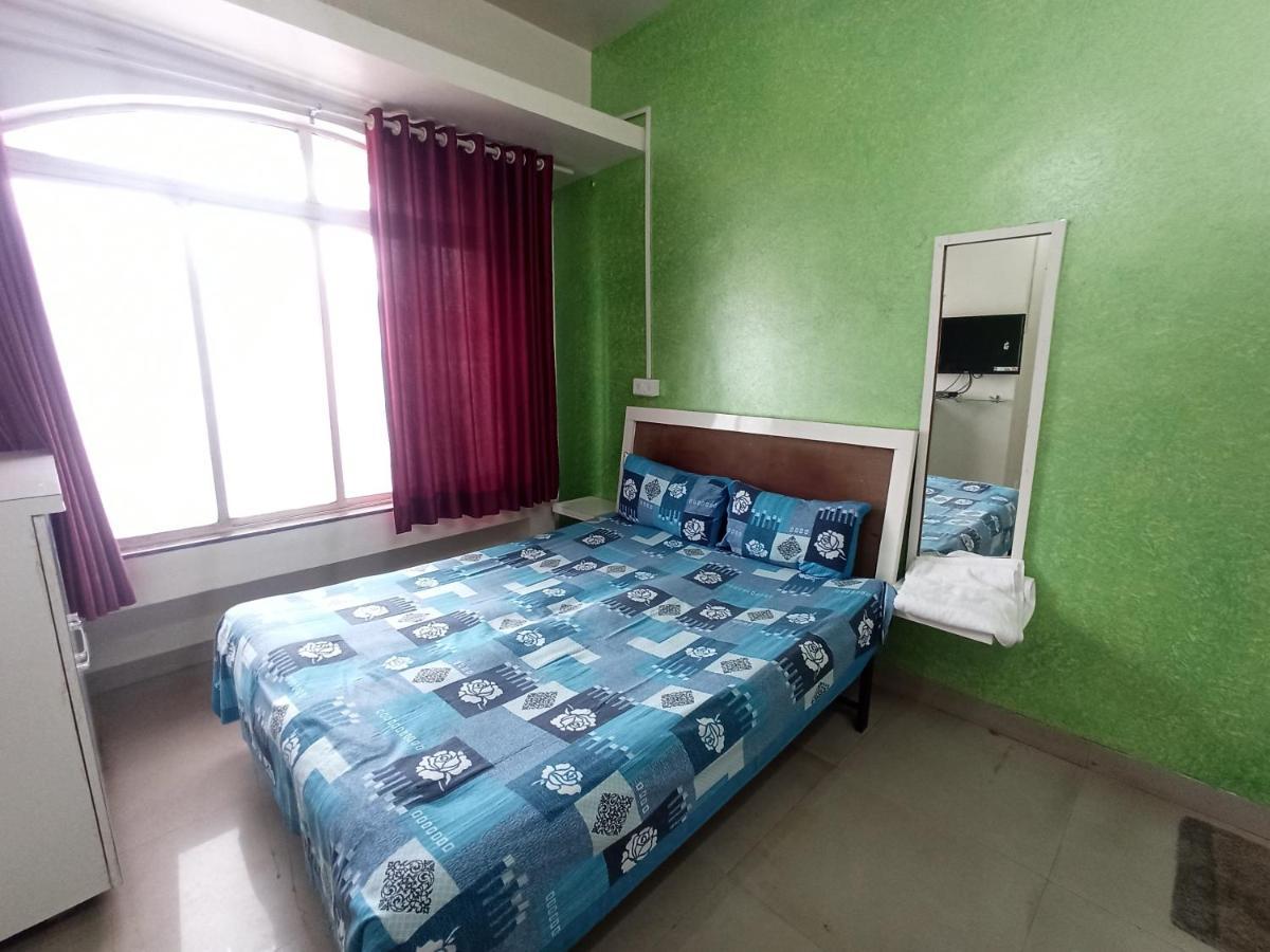 Malwade Motels Pune Eksteriør billede